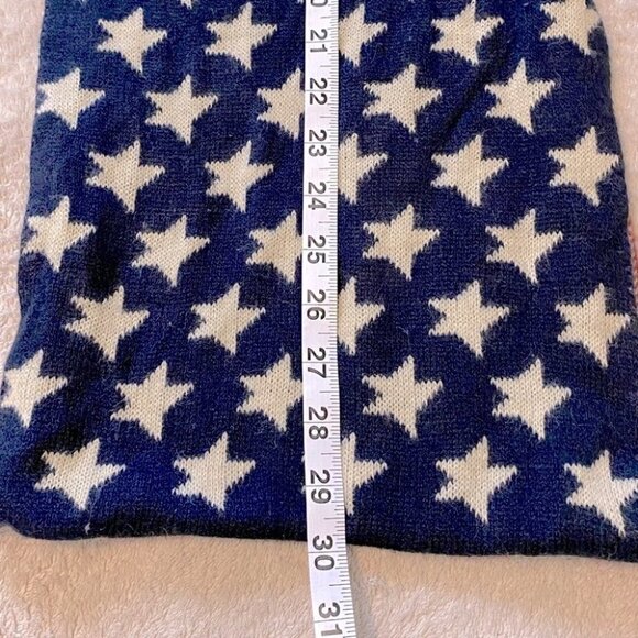 5/$25 American Flag Knit Infinity Scarf - Picture 9 of 11